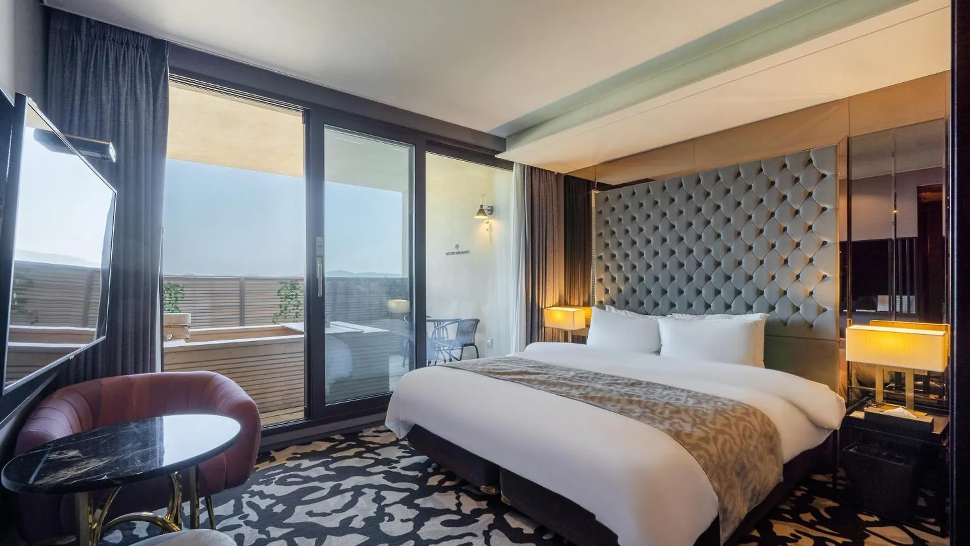 Best Louis Hamilton Hotel West Busan South Korea